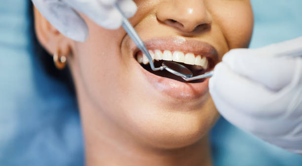 Best Weekend Emergency Dentist in Carlyle, IL